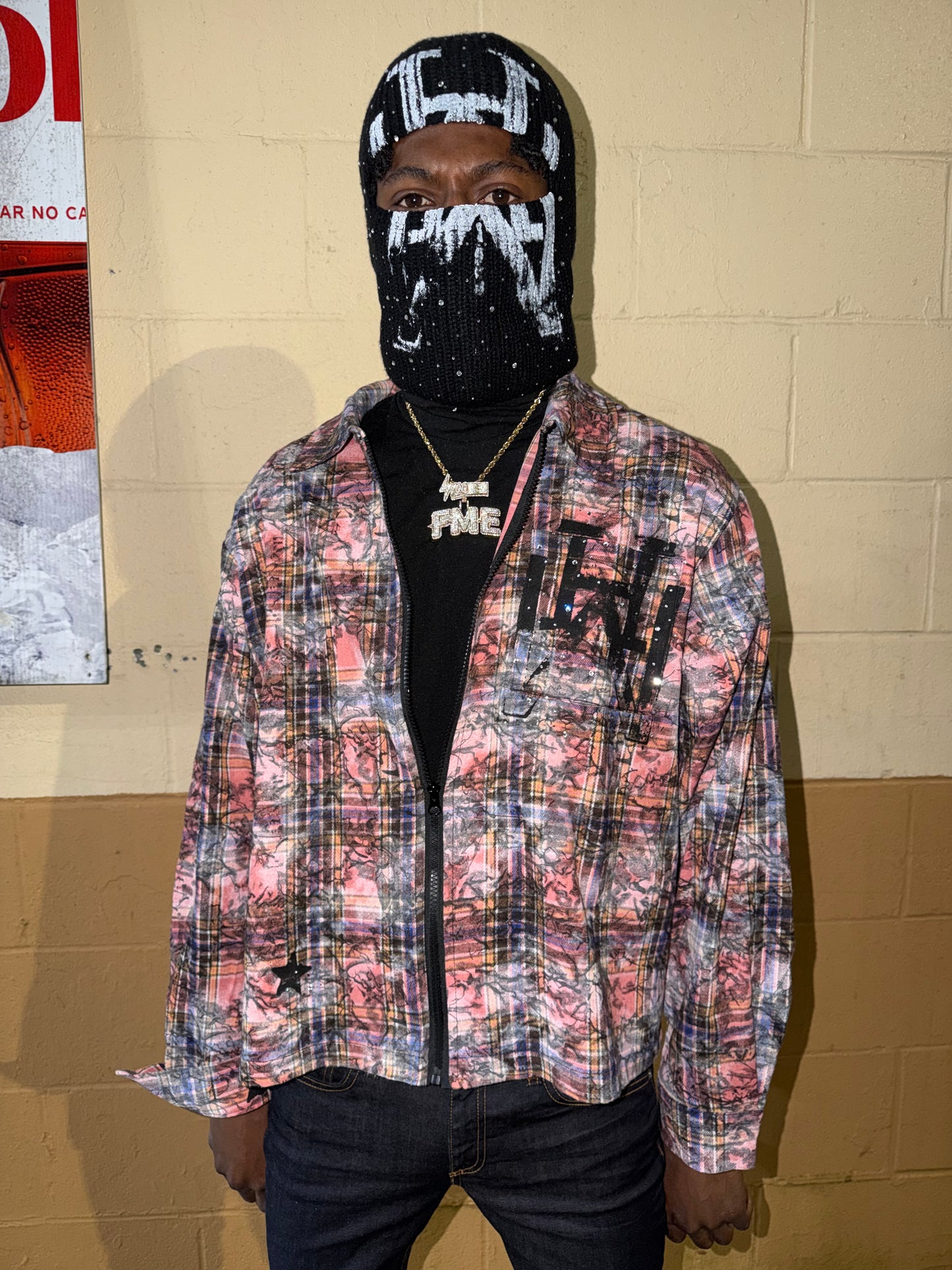 Caution Ski/Beanie . ⚠️